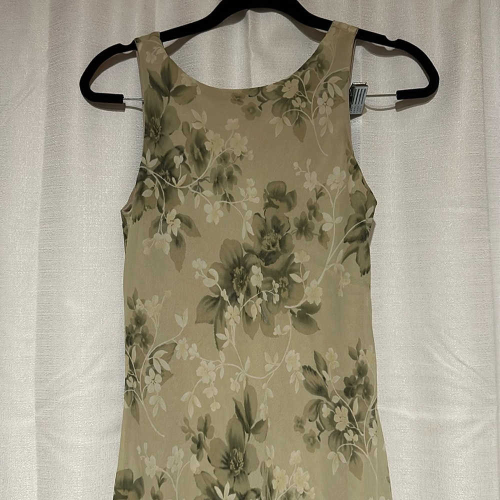 Vintage Alyn Paige dress with scarf